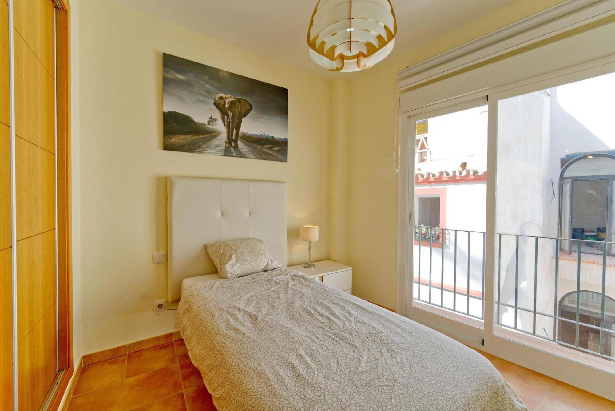 1091 Old Town